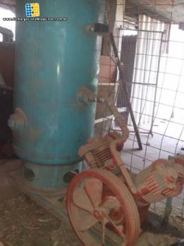 Compressor com tanque de presso Atlas Copco