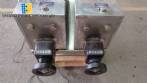 Envasadora de l�quidos pneum�tica em inox semi-autom�tica com dois bicos Y&G Packing Machinery