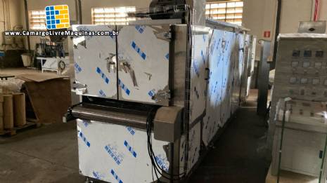 Forno t�nel cont�nuo � g�s em a�o inox com 3 esteiras VS Tecnologia Industrial