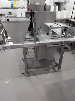 Corte arame formadora de p�o de queijo em inox com embandejamento autom�tico PANITEC