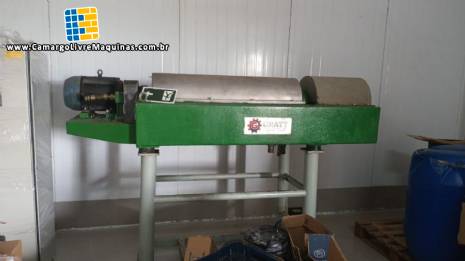 Tridecanter centr�fugo para separa��o de s�lidos GRATT 500 litros por hora