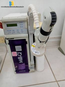 Ultrapurificador de �gua Millipore