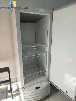 Biofreezer ultracongelador para laboratrio Liobras 500 litros - 40 C