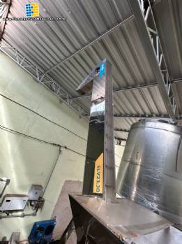 Elevador posicionador alimentador girafa em ao inox de tampas IMSB
