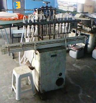 Envasadora linear em inox Voog