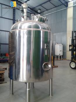 Reator em inox 1800 litros Starnox