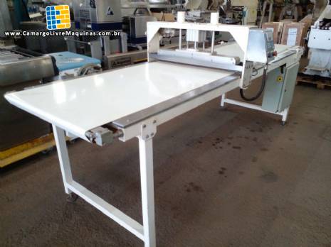 Mesa de corte para doces  RSA M�quinas