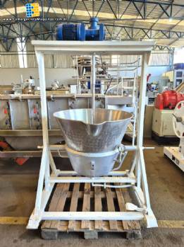 Tacho � vapor encamisado basculante 200 litros