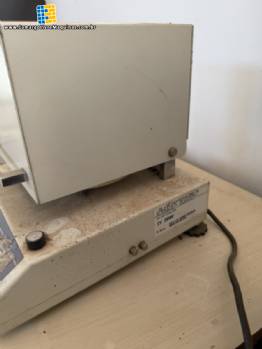 Analisador de umidade por infra-vermelho IV2000
