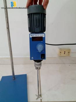 Agitador de bancada para laborat�rio IKA