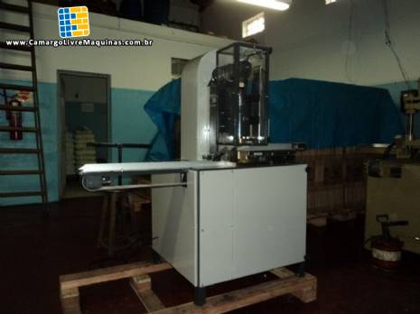 Prensa autom�tica para sabonetes em barra