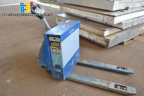 Transpaleteira el�trica Paletrans