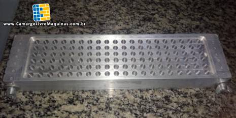 Linha manual para fabrica��o de batom Alki M�quinas