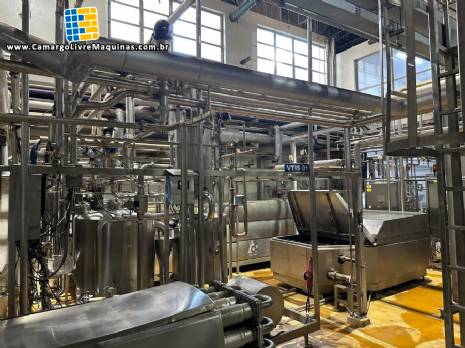 Sistema UHT VTIS Tetra Pak processamento assptico esterilizao leite lcteos 13.000 litros / hora