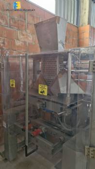 Enfardadeira embaladora vertical autom�tica Masipack
