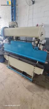 Dobradeira hidr�ulica para 120 toneladas 2.000 mm Norton