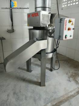 Descascador industrial de cebolas e vegetais em aço inox Incalfer até 1000 Kg / hora Descascador industrial de cebolas e vegetais em aço inox Incalfer até 1000 Kg / hora