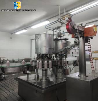 Envasadora enchedora rotativa em inox 8 bicos Serac para líquidos, fluídos, bebidas, sucos, bebidas lácteas, água Envasadora enchedora rotativa em inox 8 bicos Serac para líquidos, fluídos, bebidas, sucos, bebidas lácteas, água