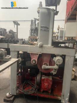 Equipamento para fabricação de bala pirulito chato e bola Equipamento para fabricação de bala pirulito chato e bola