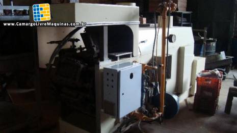 Forno industrial de waffer para bombons com 18 placas Forno industrial de waffer para bombons com 18 placas