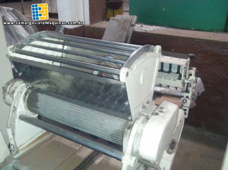 Pingadeira para biscoitos bolinhos e massas com recheio Pingadeira para biscoitos bolinhos e massas com recheio