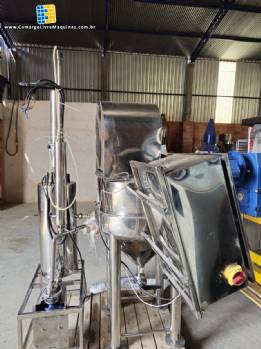 Processador homogeneizador elétrico encamisado em inox de alimentos 90 kg Processador homogeneizador elétrico encamisado em inox de alimentos 90 kg