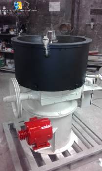 Temperadeira de chocolate marca Baker Perkins Temperadeira de chocolate marca Baker Perkins